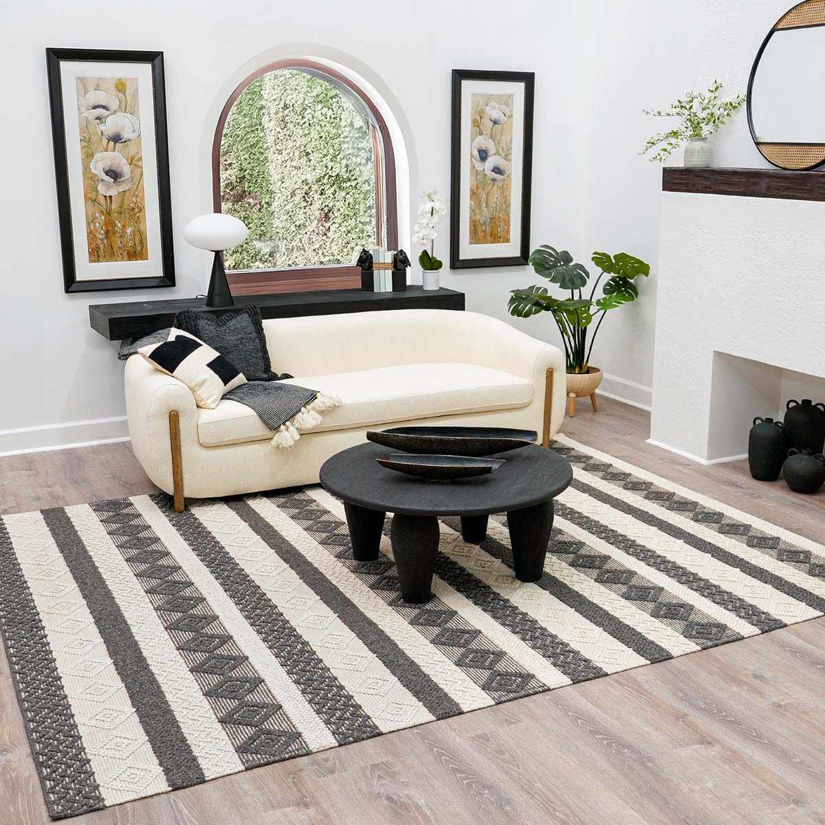 Whittington Black&White Wool Rug - Clearance - Image 3