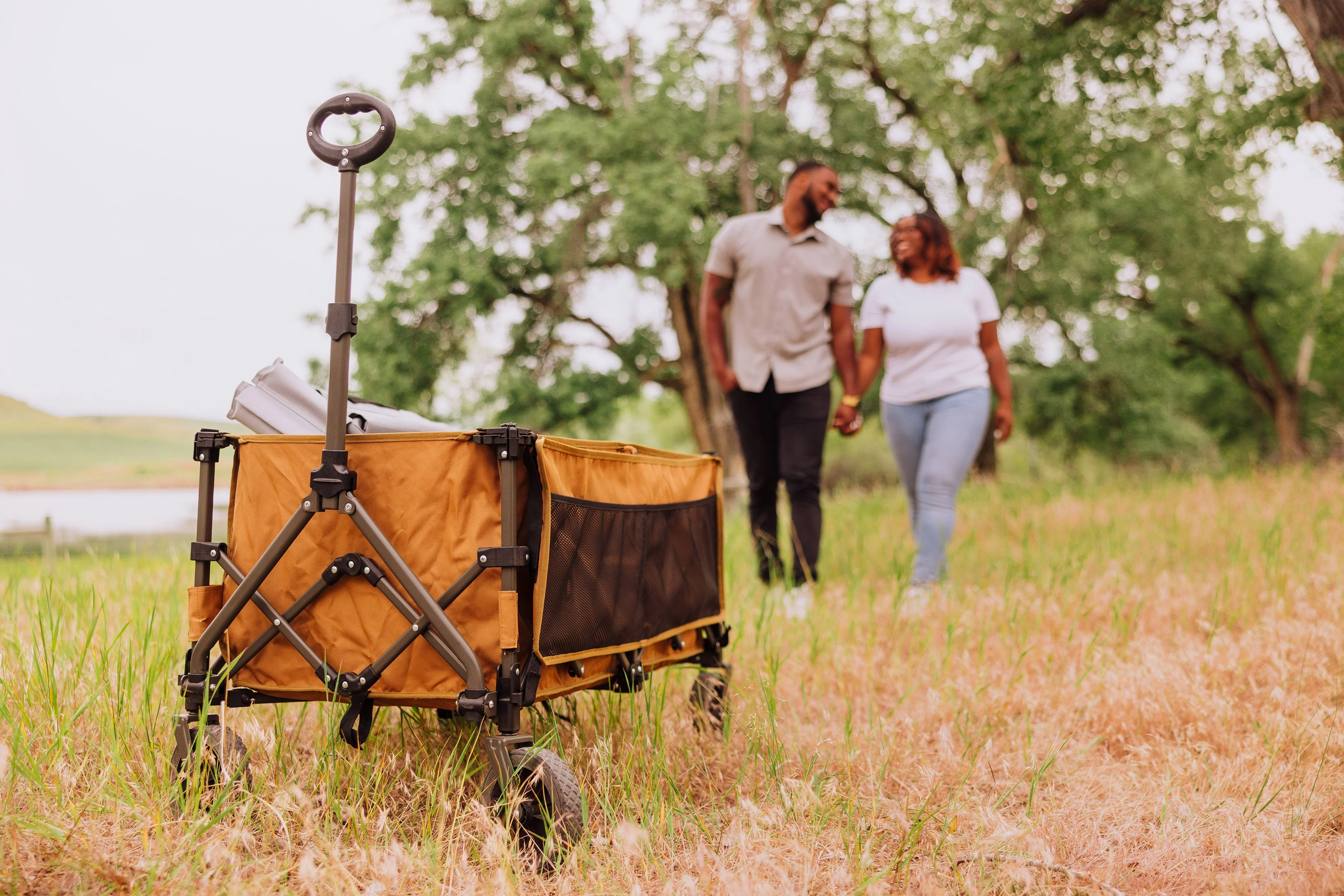Wilderness Collapsible Folding Wagon - Image 2