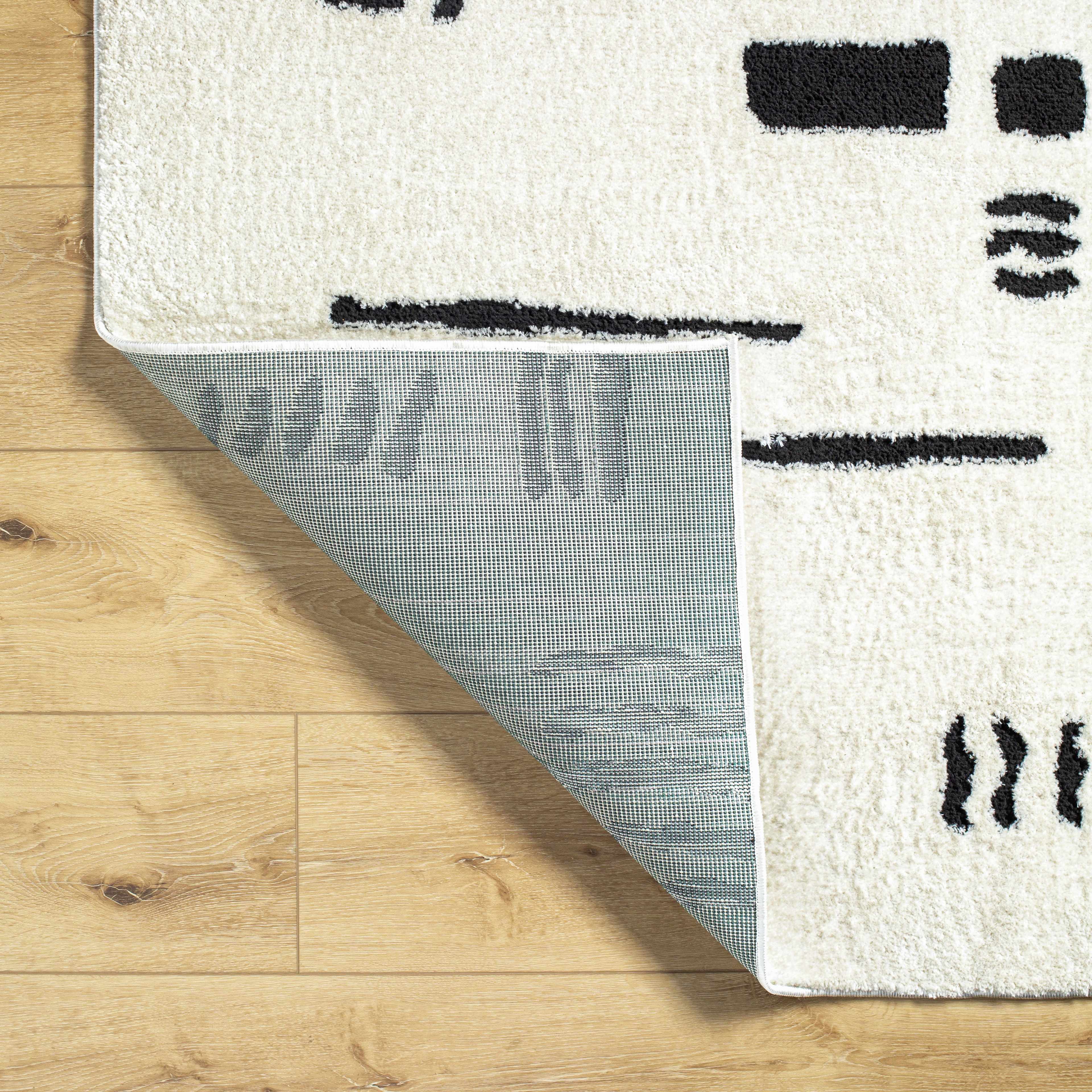 Winda Black & White Area Rug - Image 5