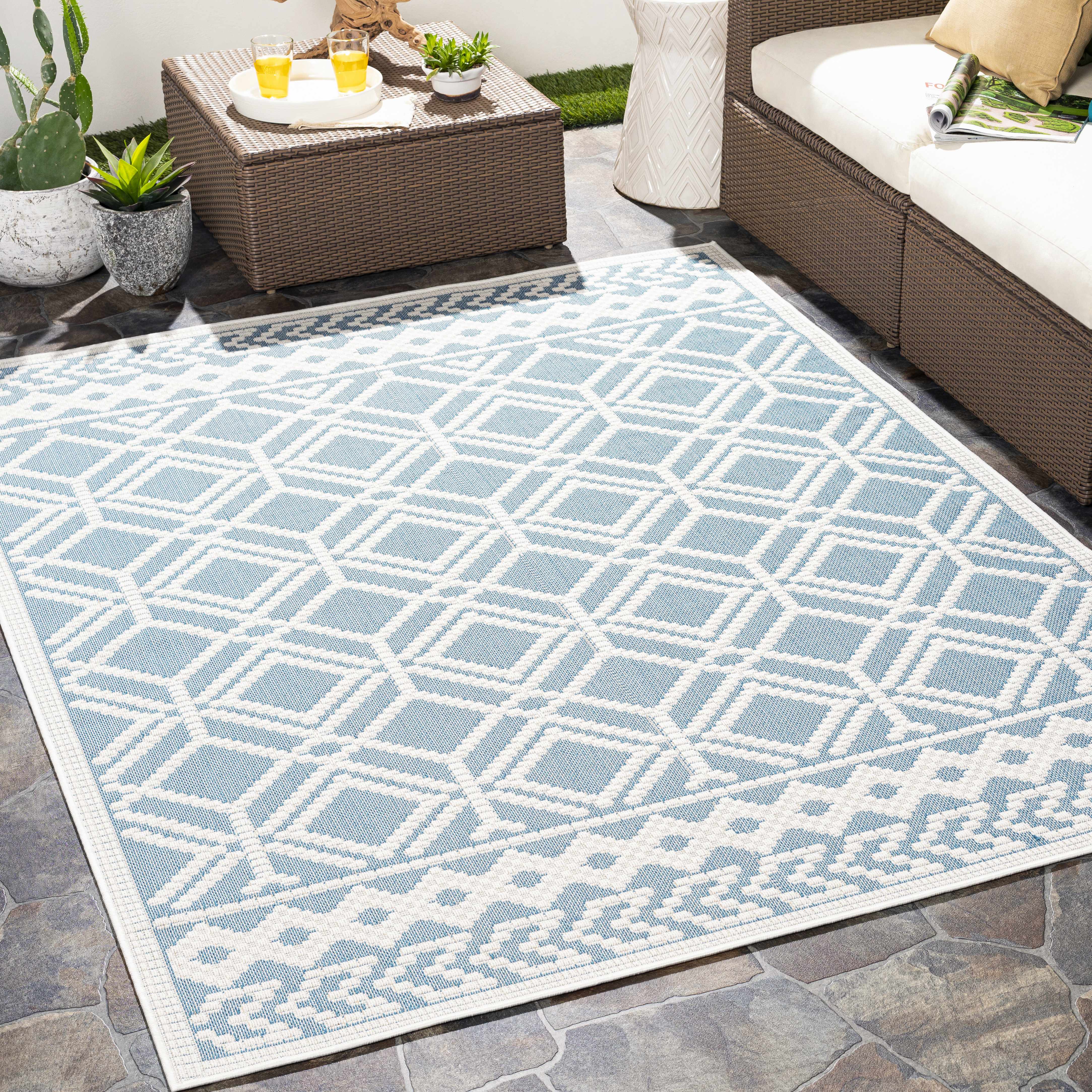 Wingina 8x10 Ice Blue Trellis Rug - Clearance - Image 2
