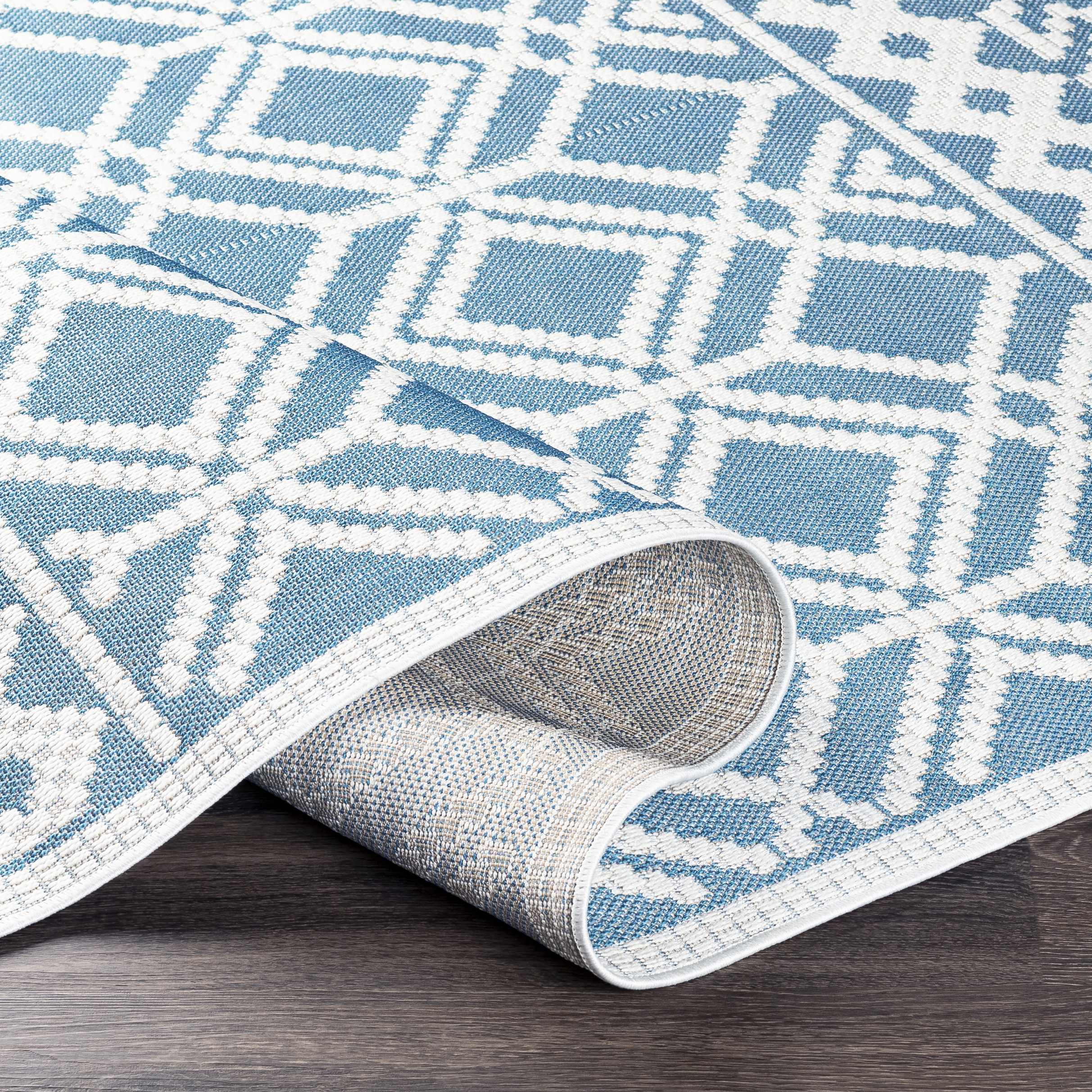 Wingina 8x10 Ice Blue Trellis Rug - Clearance - Image 5