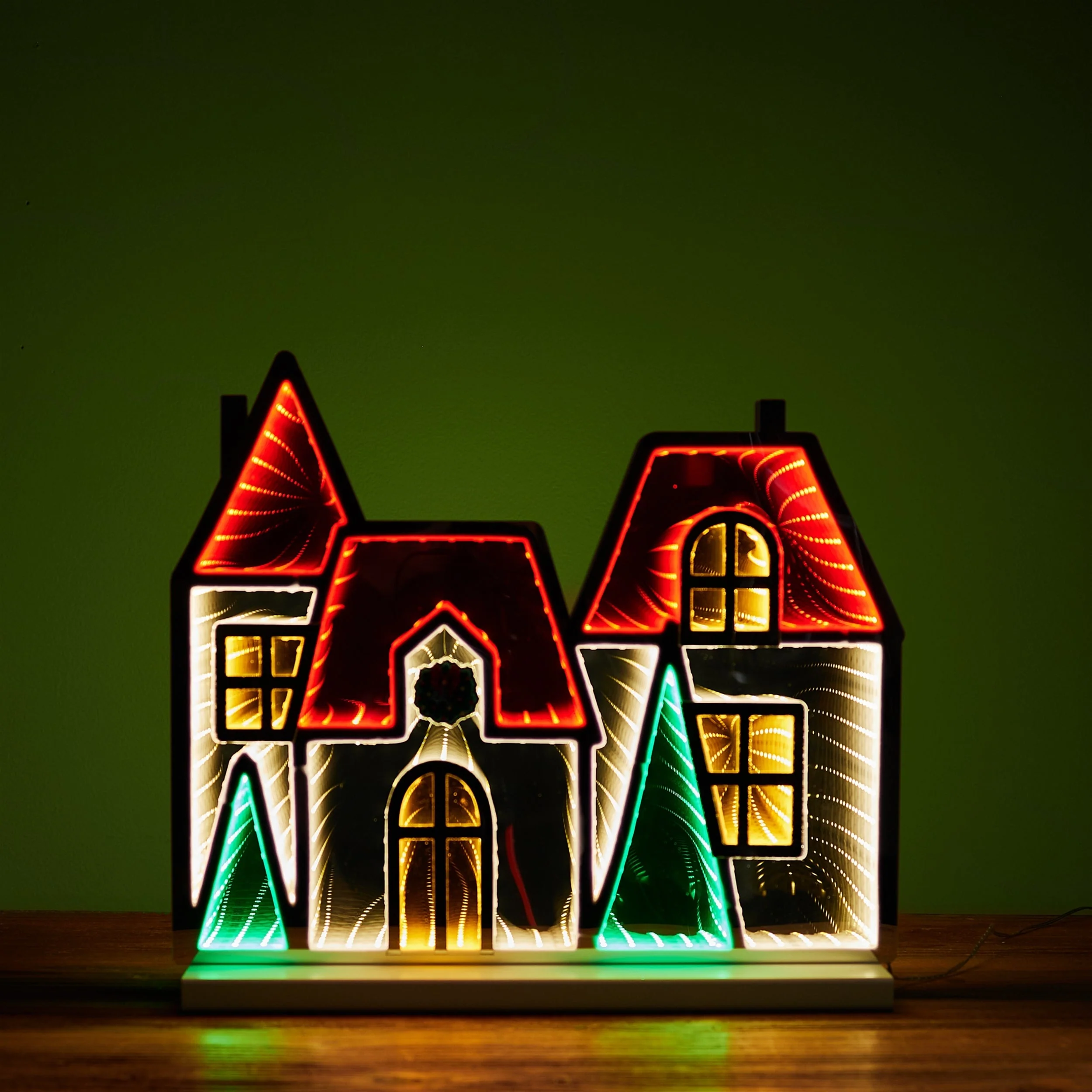 Winter Village Ekkolight 16"L - Image 2