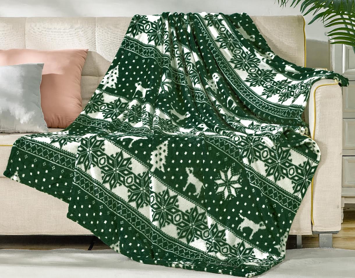 Winter Wonderland 50" x 70" Throw Blanket – Ultra-Soft Cozy Fleece Decorative Blanket for Home & Holidays - Image 3