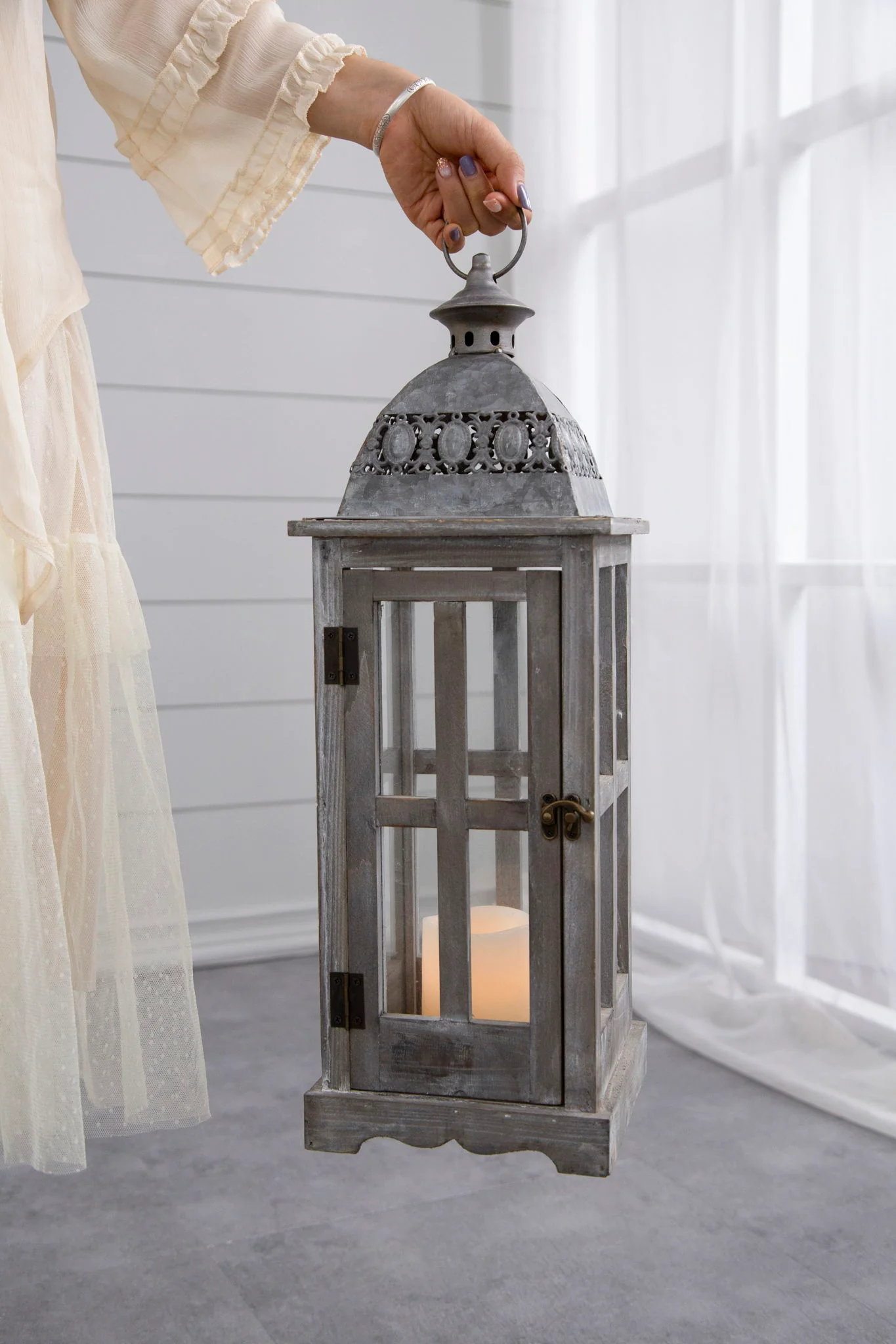 Wooden Candle Lantern Decorative Set for Indoor and Outdoor Use - Image 6