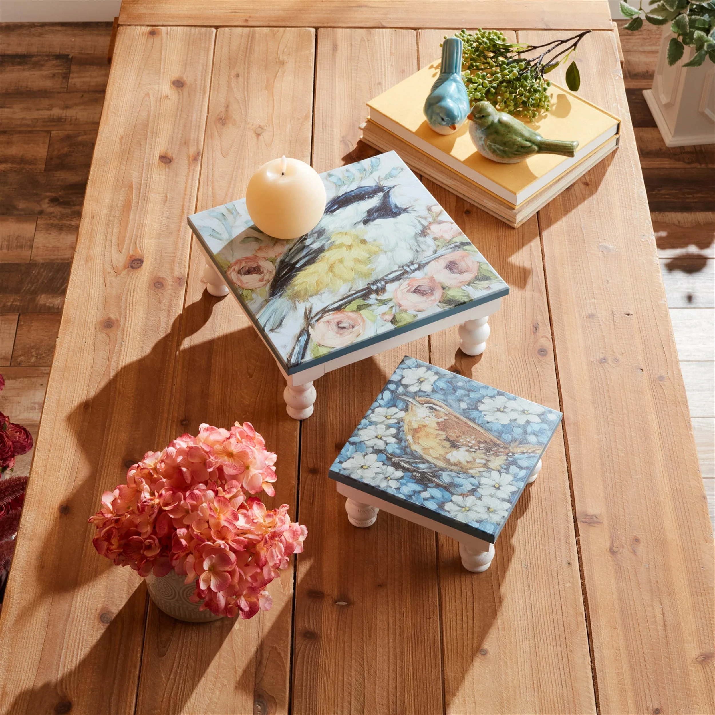 Wooden Floral Bird Pedestal Tray (Set of 2) - Image 2