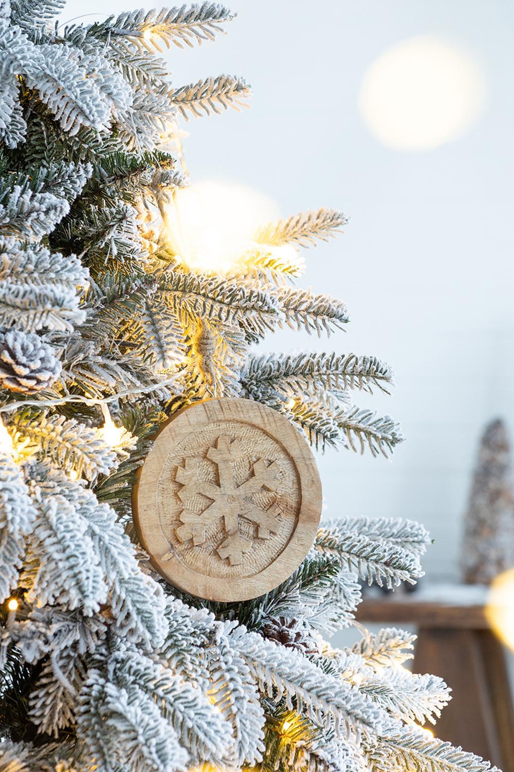 Wooden Hanging Circle With Snowflake Cut Christmas Ornaments (Set of 12) - Image 3