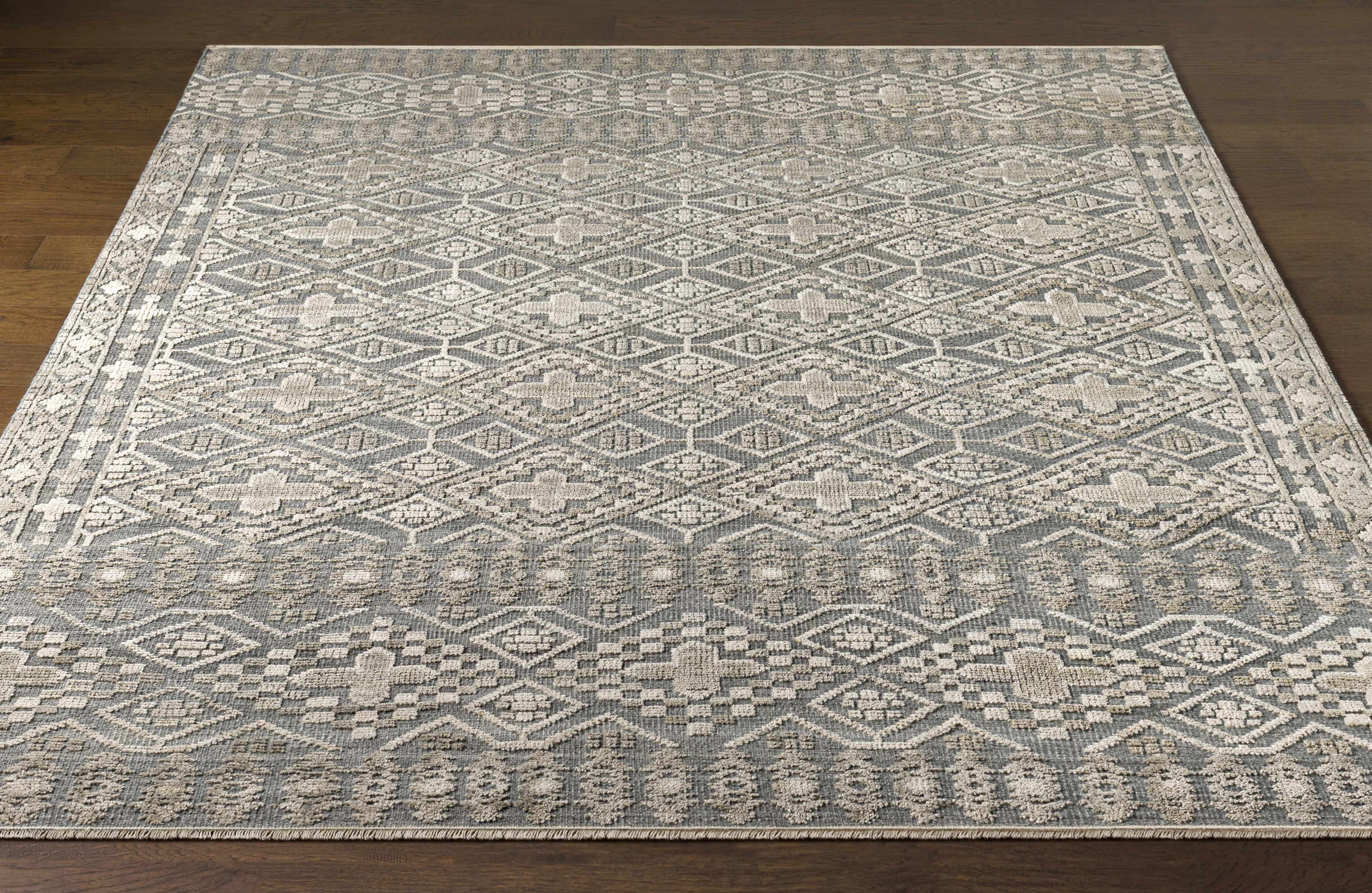 Woodsfield Premium Rug - Clearance - Image 3
