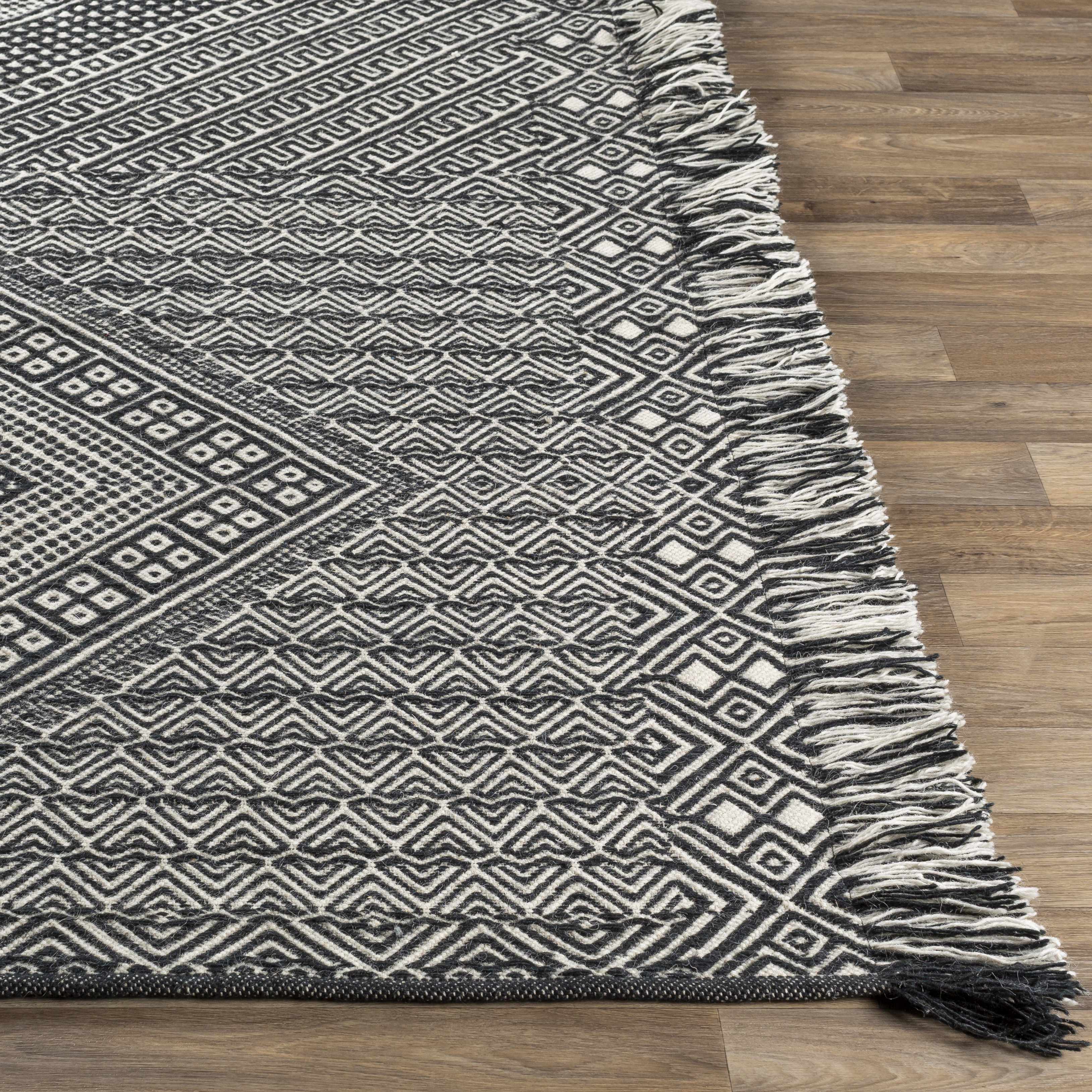 Wundowie Black&Ivory Diamond Wool Rug - Clearance - Image 4