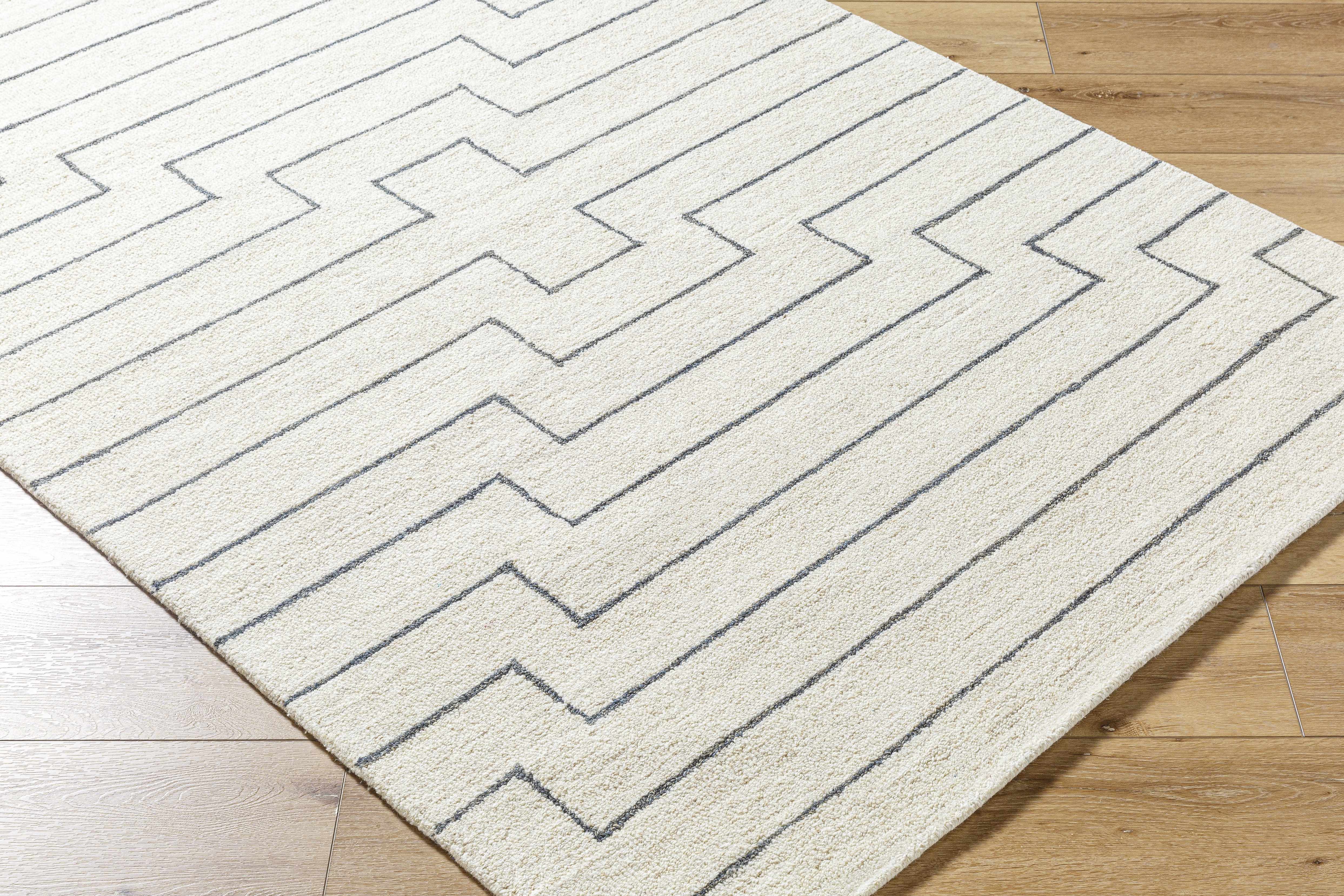 Wyome Area Rug - Image 3