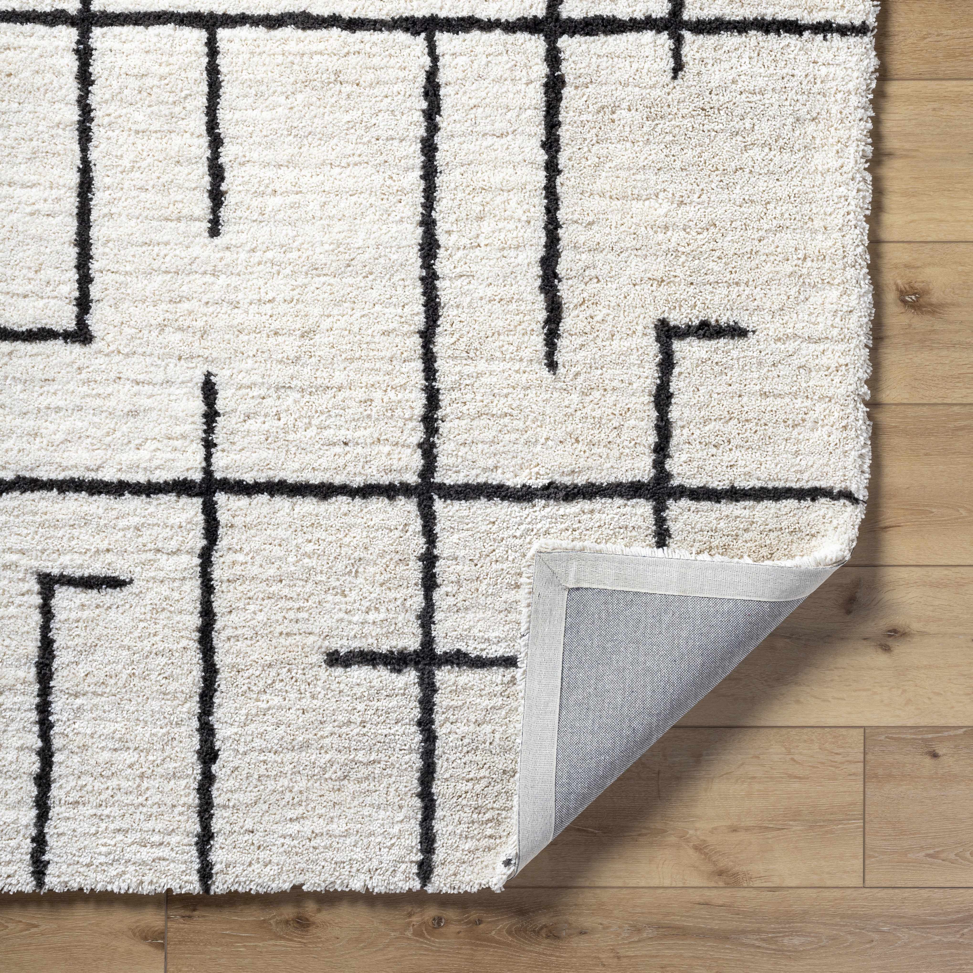 Xenos Area Rug - Image 5