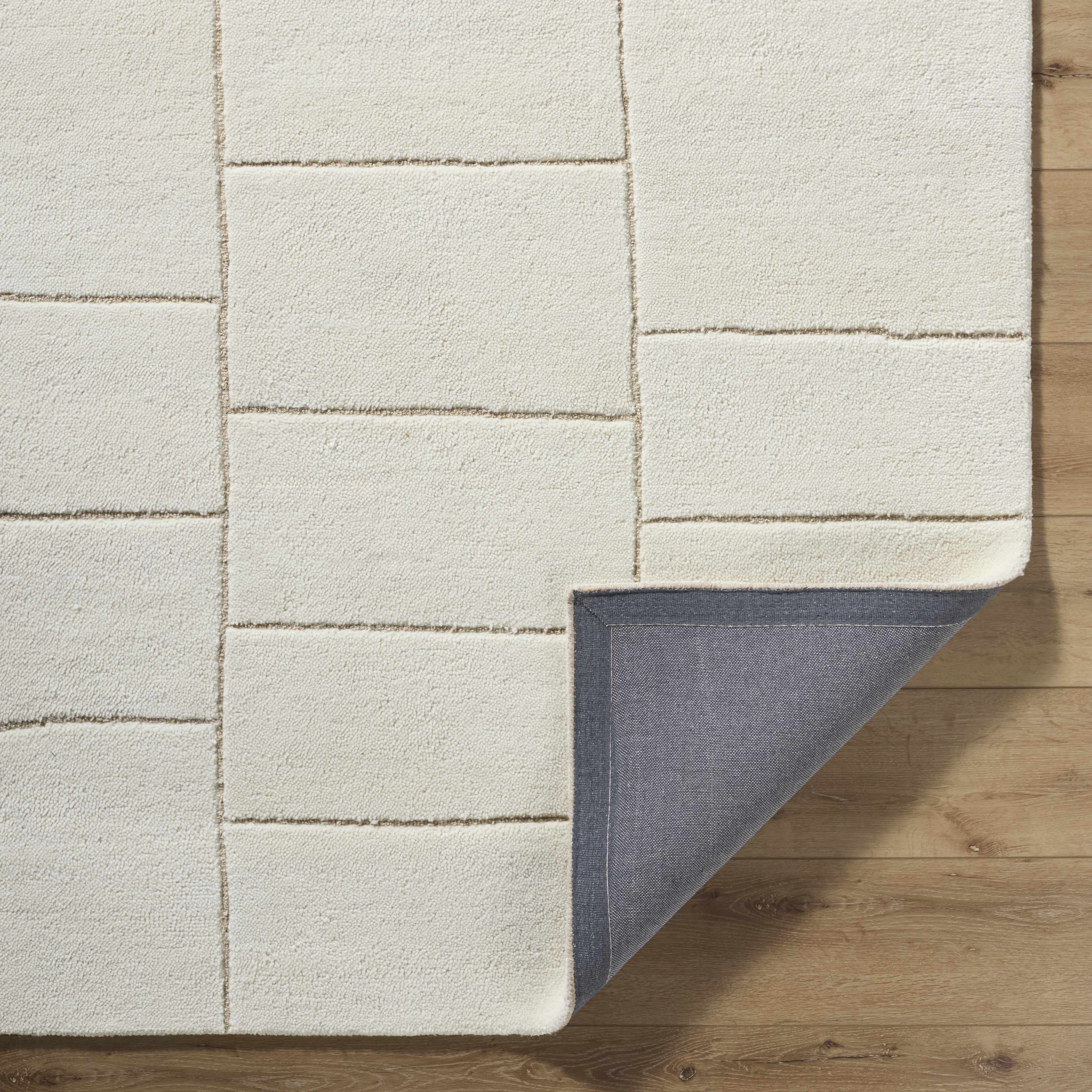 Xylia Beige Area Rug - Image 5