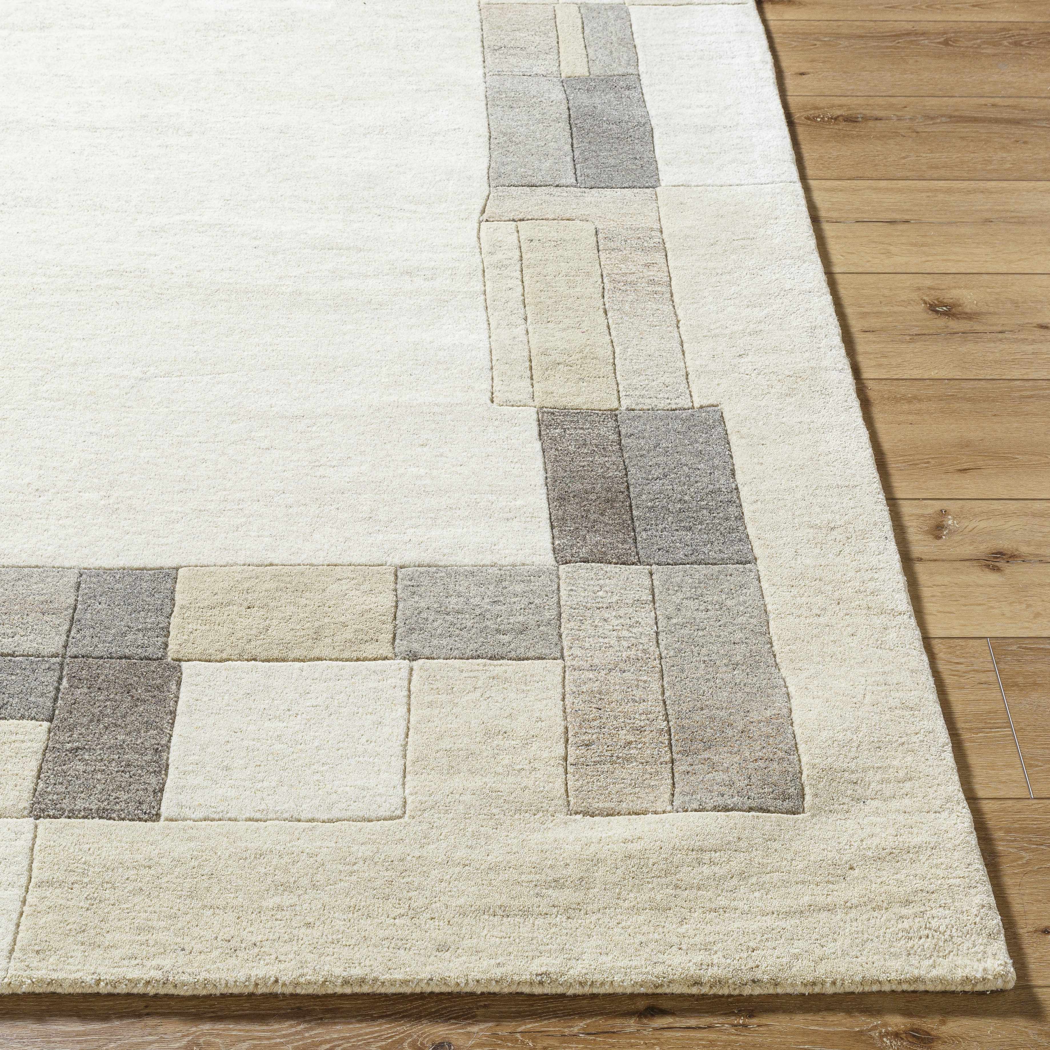 Xylon Area Rug - Image 5