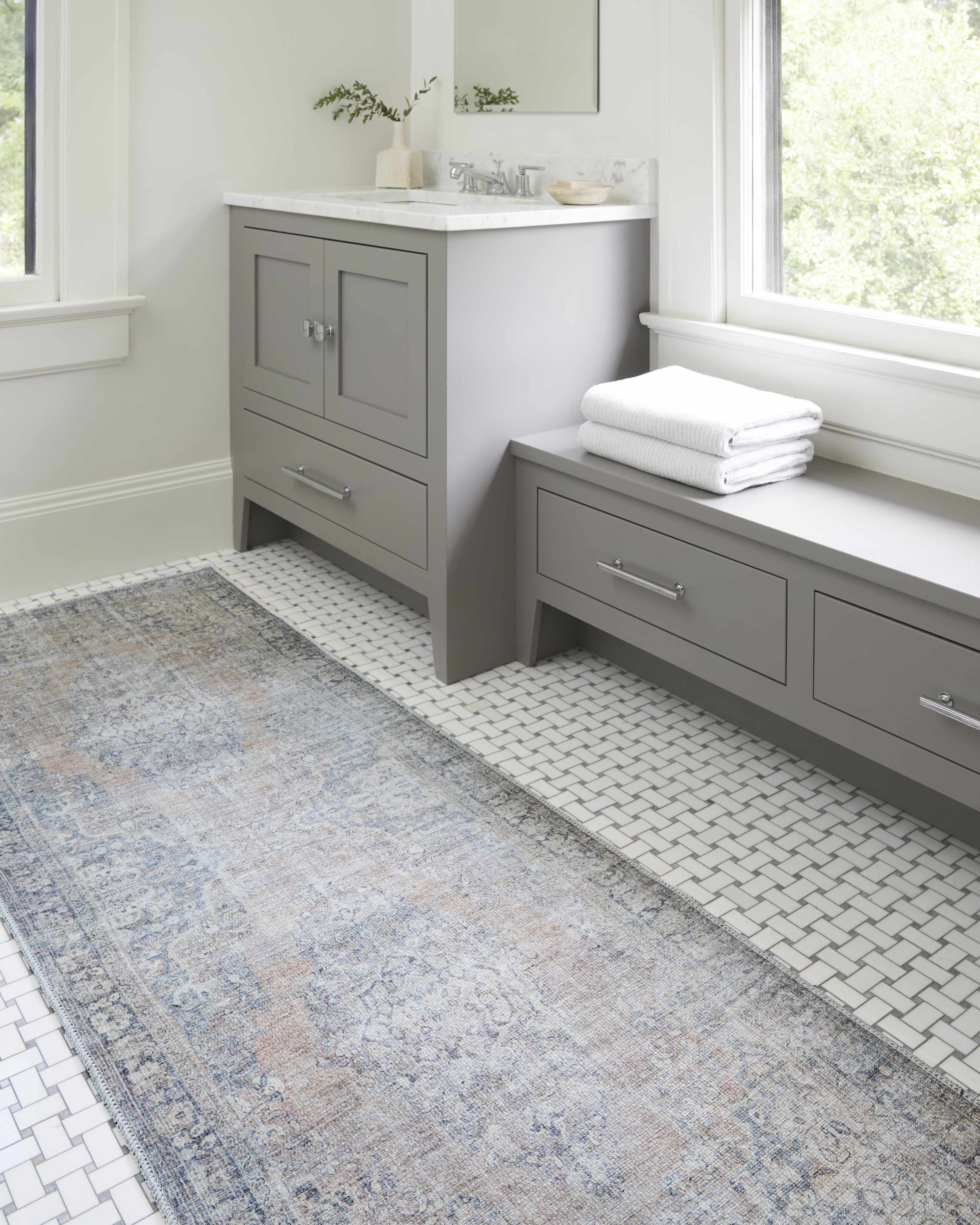 Yachi Washable Area Rug - Image 3