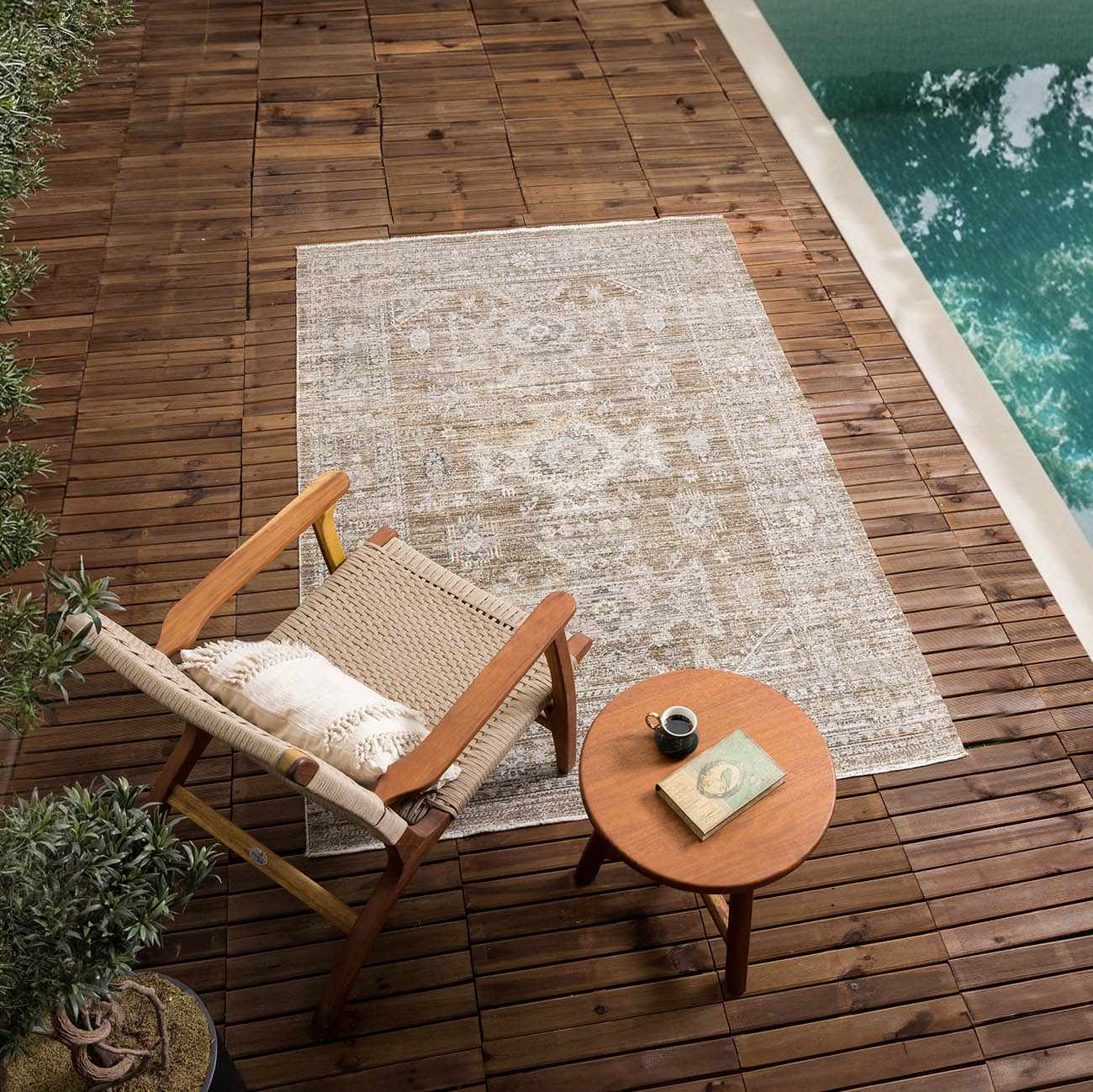 Yamir Washable Outdoor Rug - Clearance - Image 9