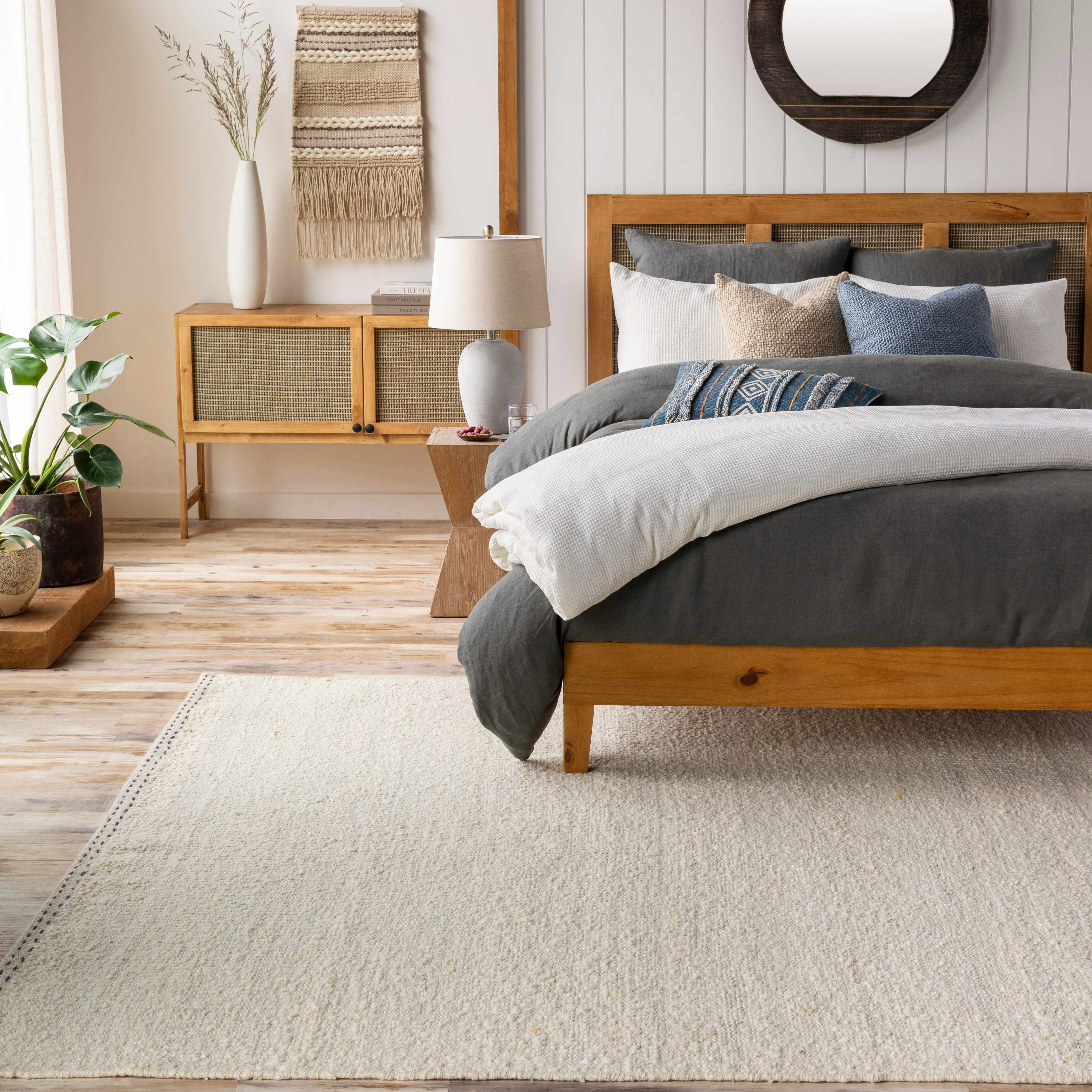 Yaniklar Cream Flat Woven Wool Rug - Image 2