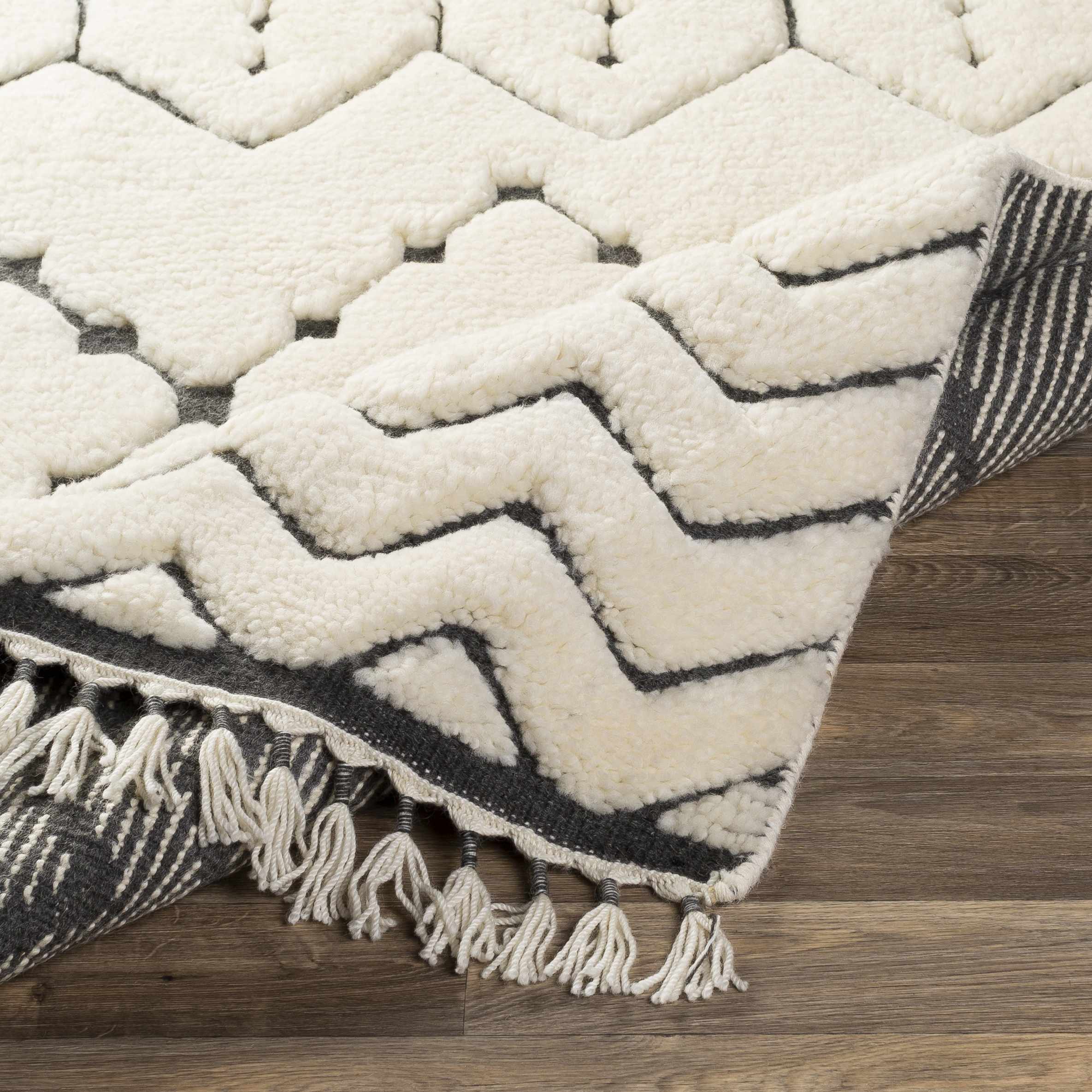 Yoogali 3D Wool Rug - Clearance - Image 7