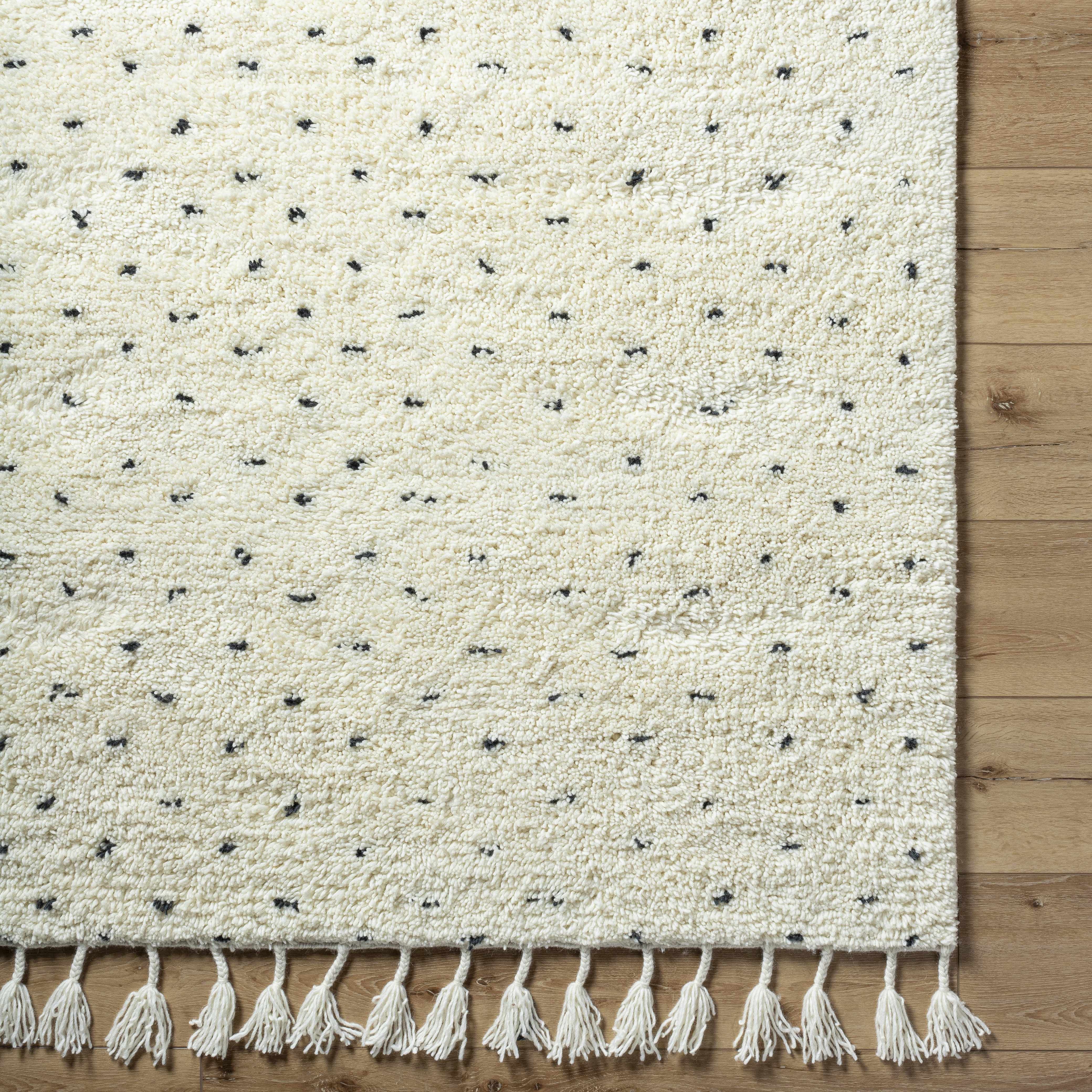 Yuuna Area Rug - Image 5