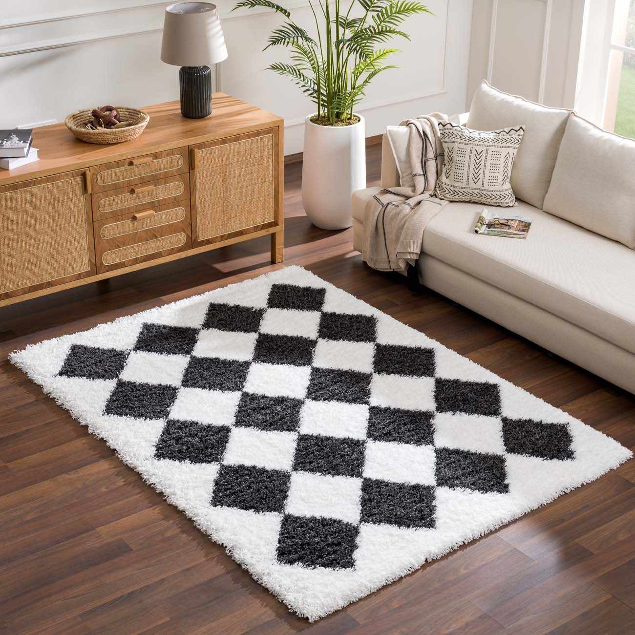 Zahur Black & White Diamond Area Rug - Image 2