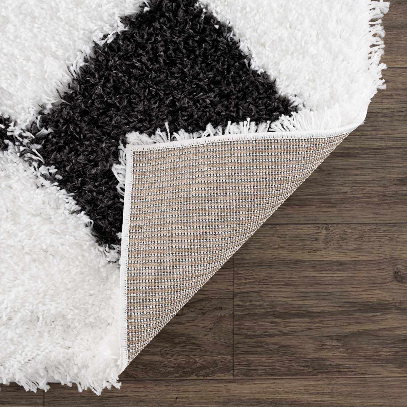 Zahur Black & White Diamond Area Rug - Image 5