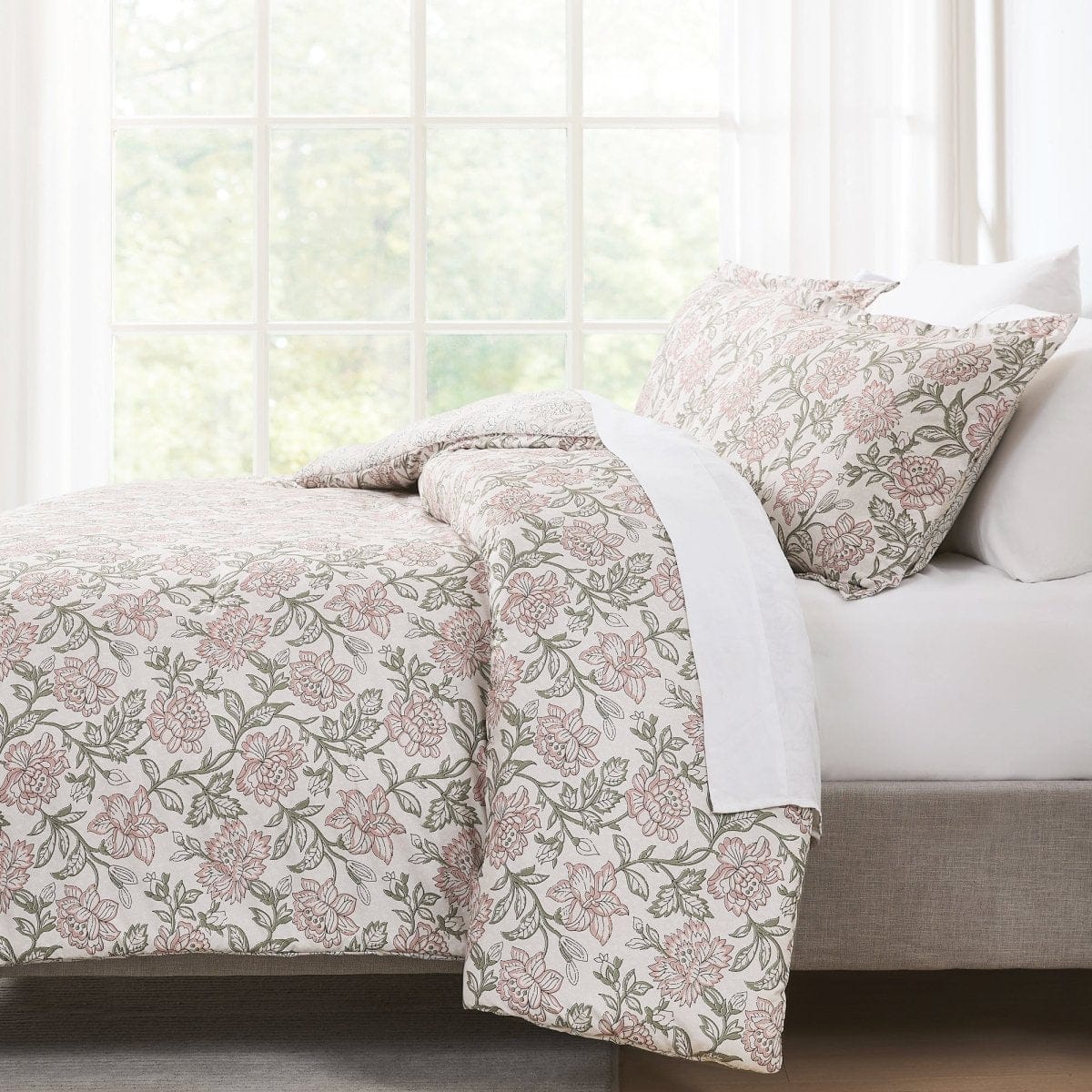 Zara Floral Block Reversible Comforter 3Pc Set - Image 11
