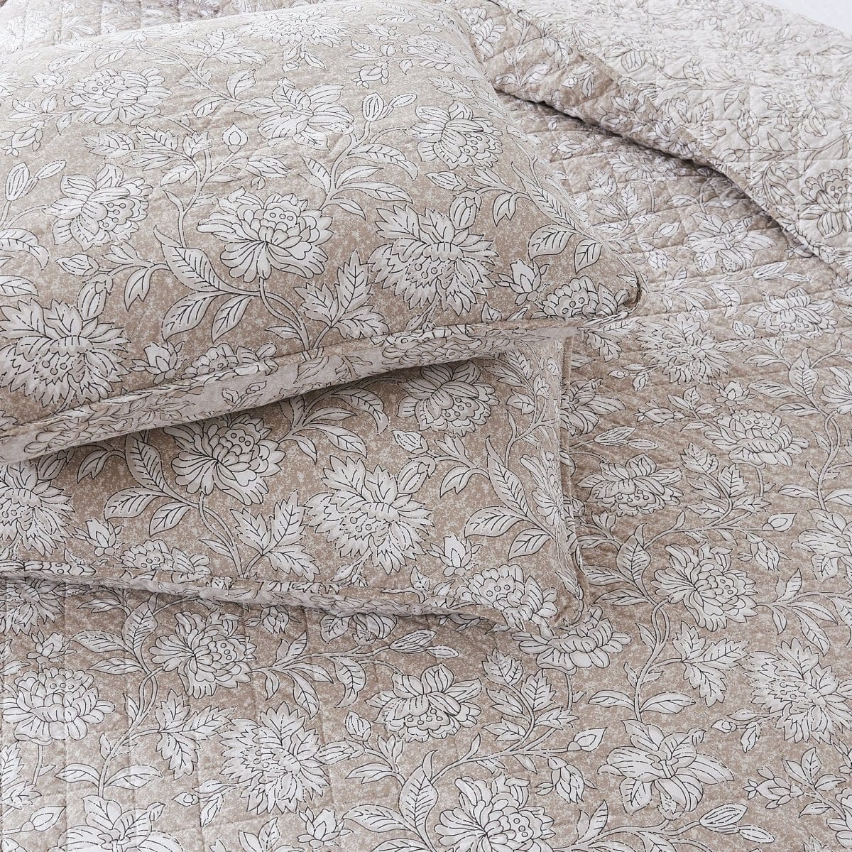 Zara Floral Block Reversible Cotton Quilt Set - Image 15
