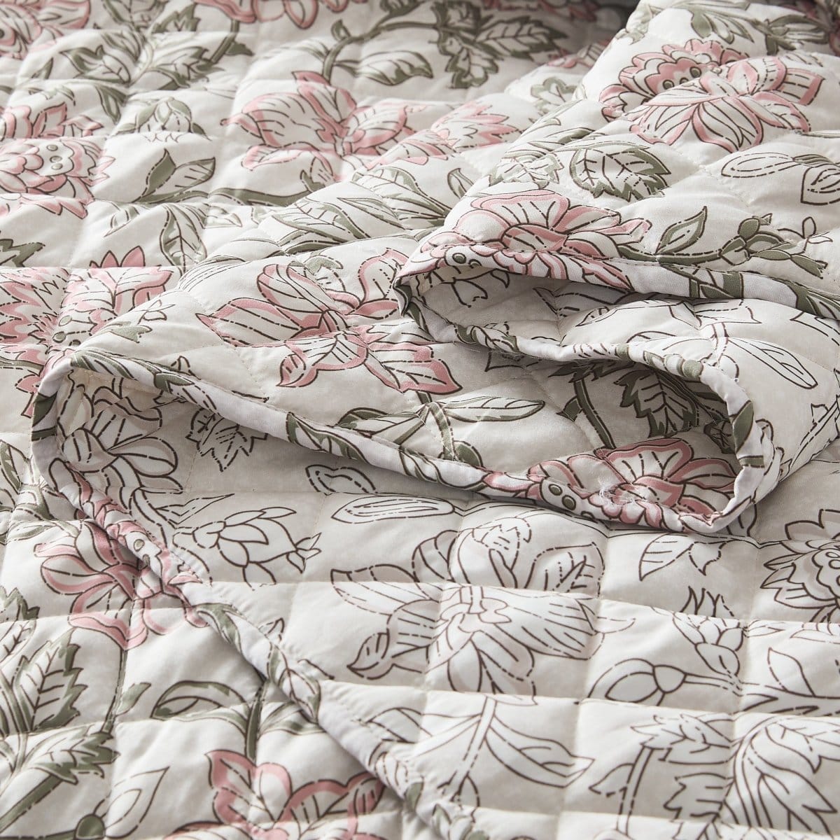 Zara Floral Block Reversible Quilt Set - Image 8