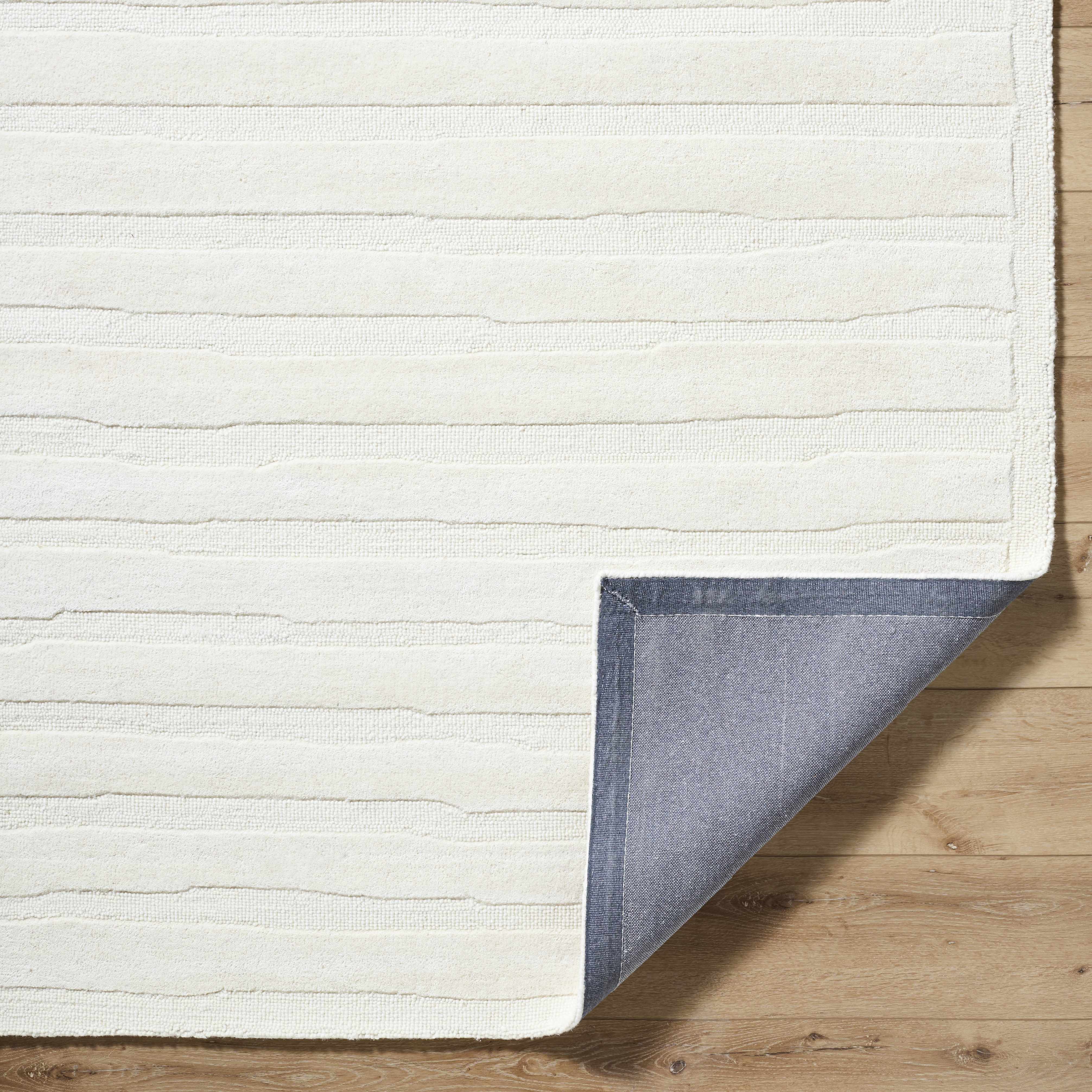 Zerah White Wool Area Rug - Image 4