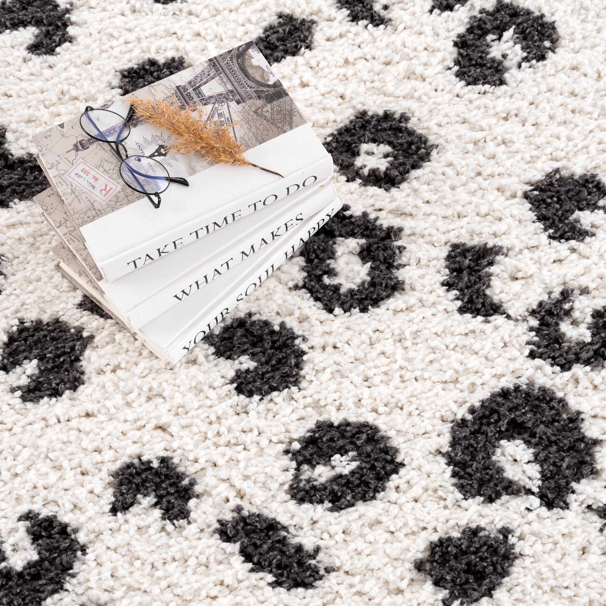 Zhen Black Spots Leopard Rug - Clearance - Image 11