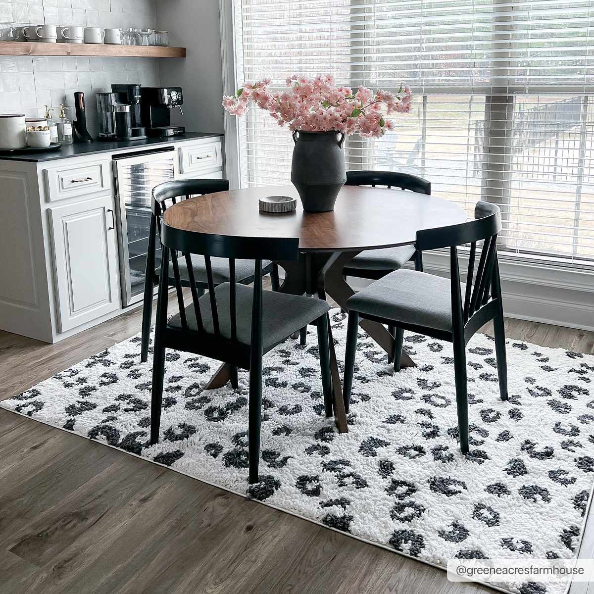 Zhen Black Spots Leopard Rug - Clearance - Image 15
