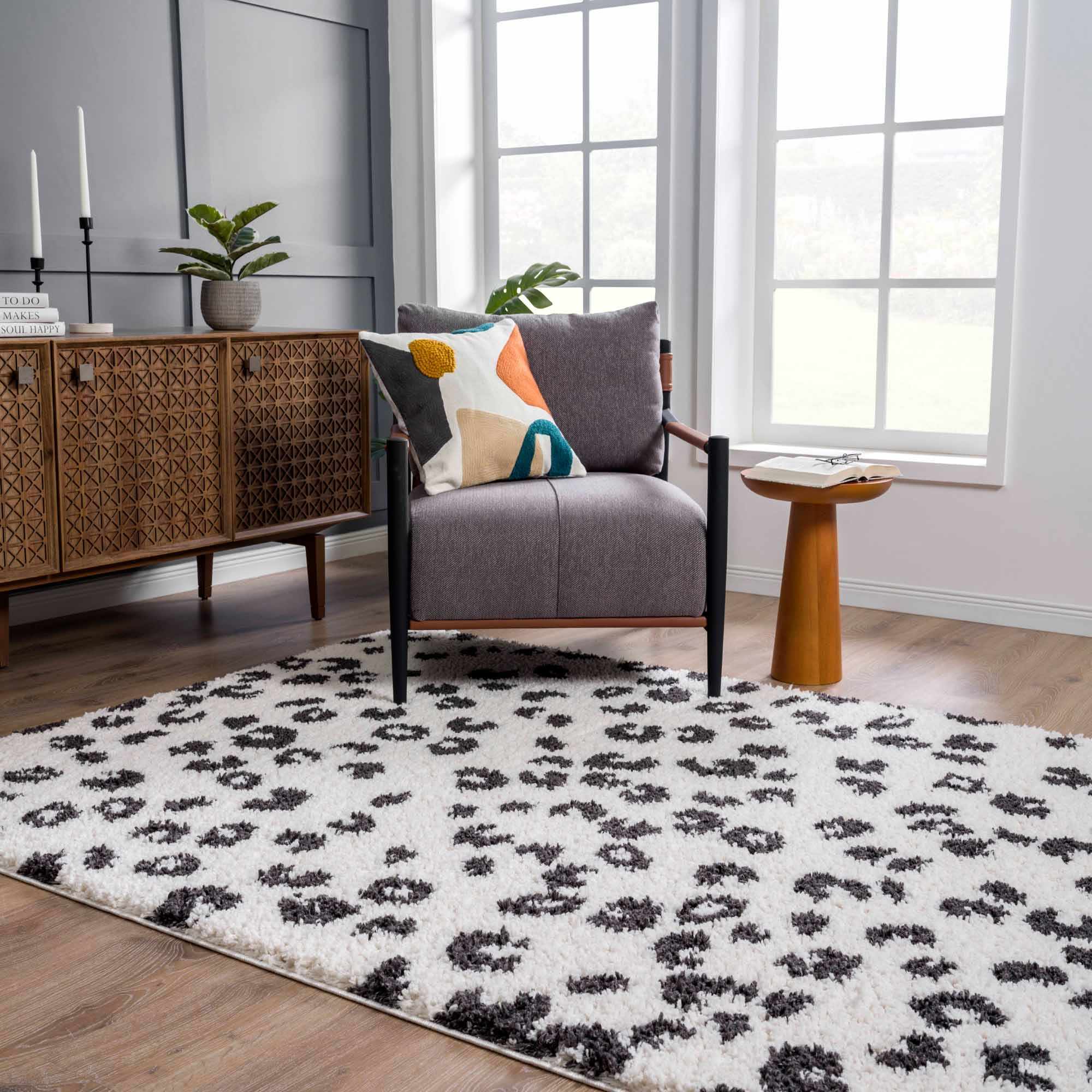 Zhen Black Spots Leopard Rug - Clearance - Image 3