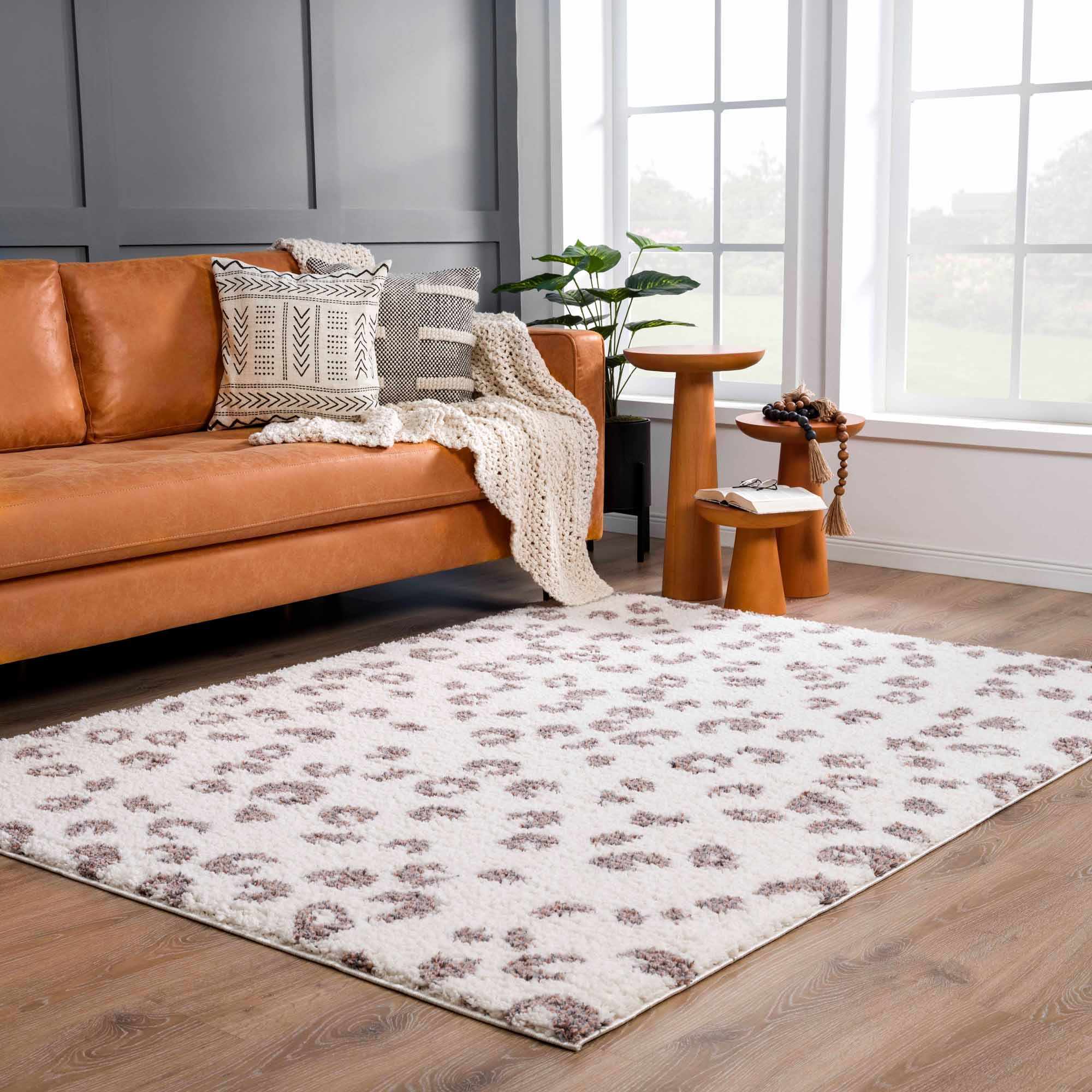 Zhen Pink Spots Leopard Rug - Clearance - Image 14