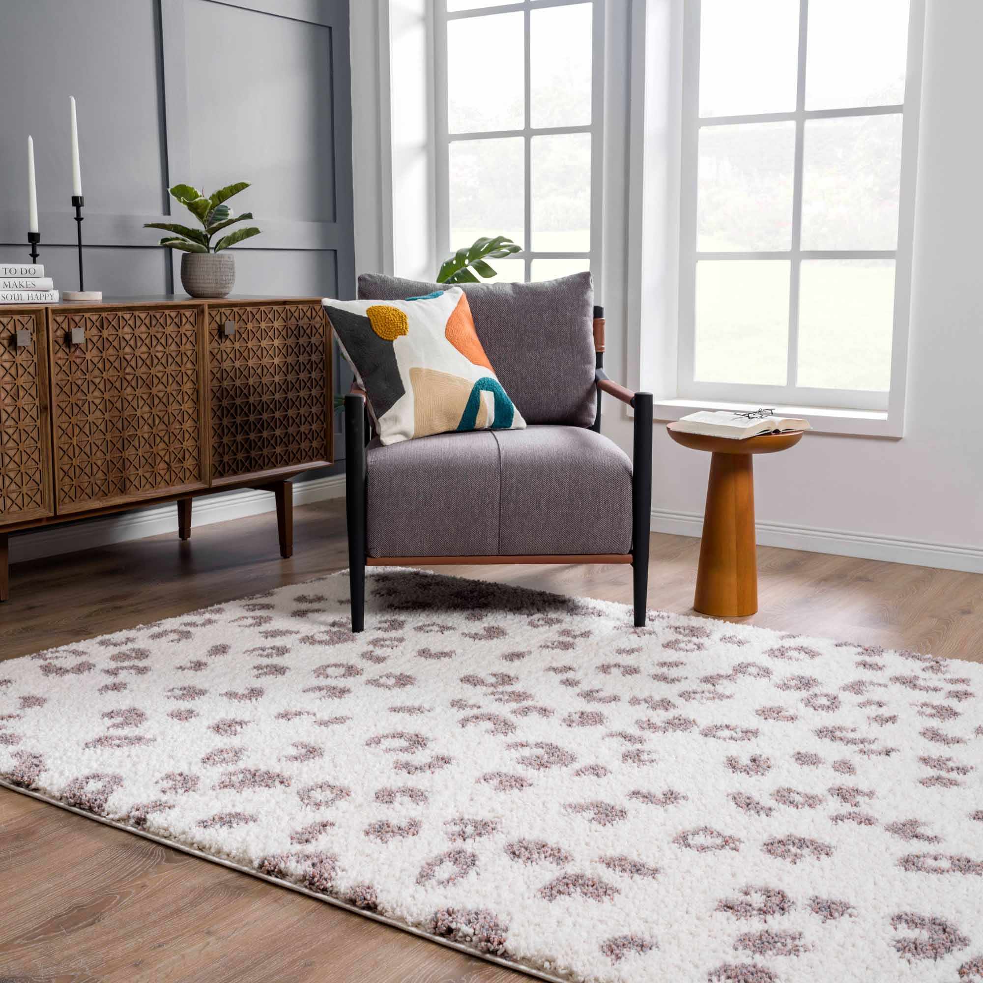 Zhen Pink Spots Leopard Rug - Clearance - Image 15