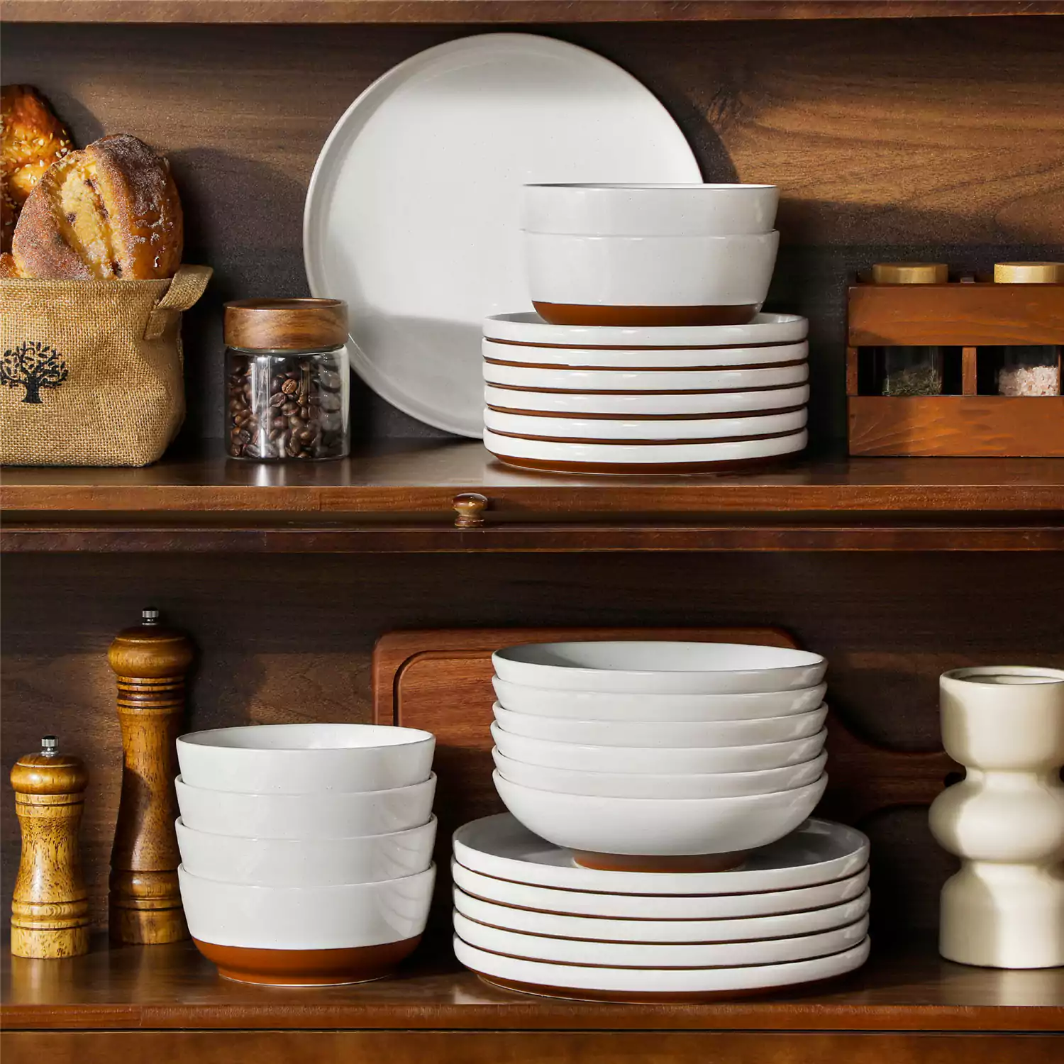 Zora 24 Piece Dinnerware Set - Image 11
